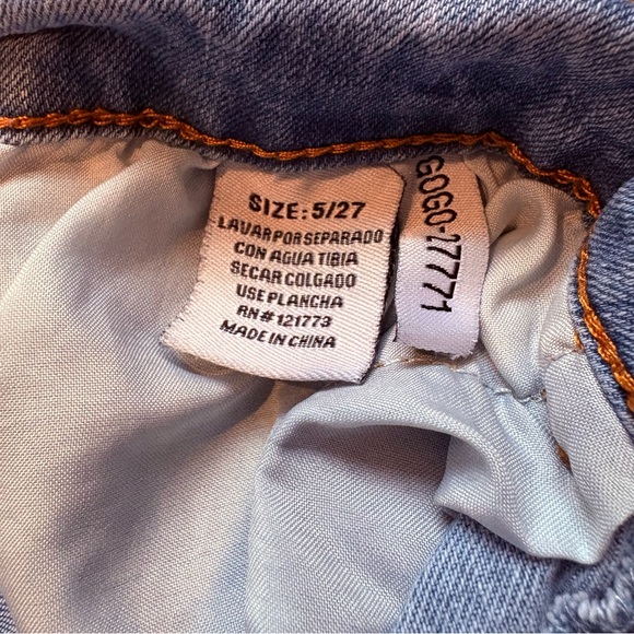 Flying Angel Y2K Baggy Bow Embroidered Jeans, Sz 5/27 - Picture 15 of 16